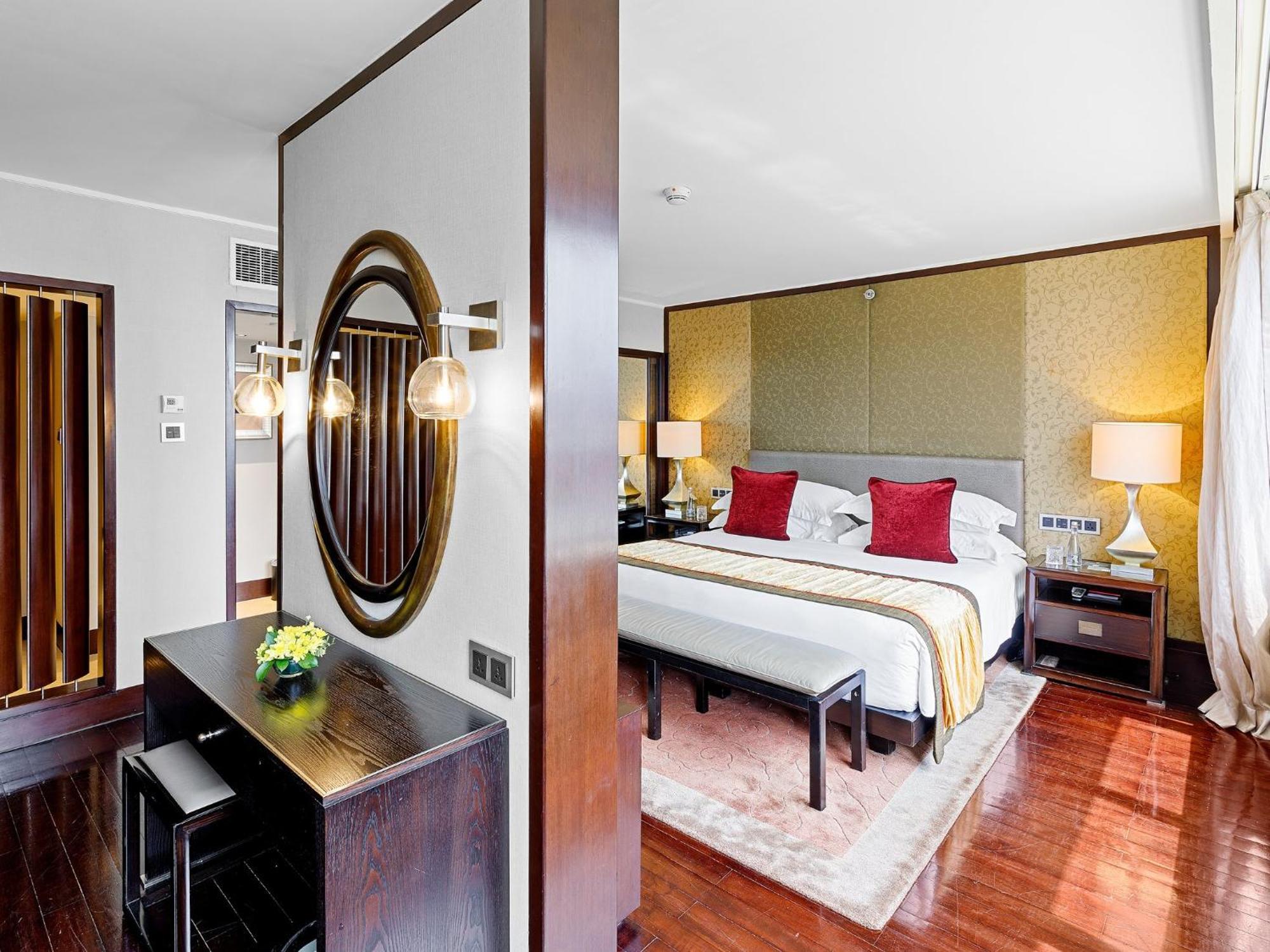 Mandarin Oriental, Hotel 5*